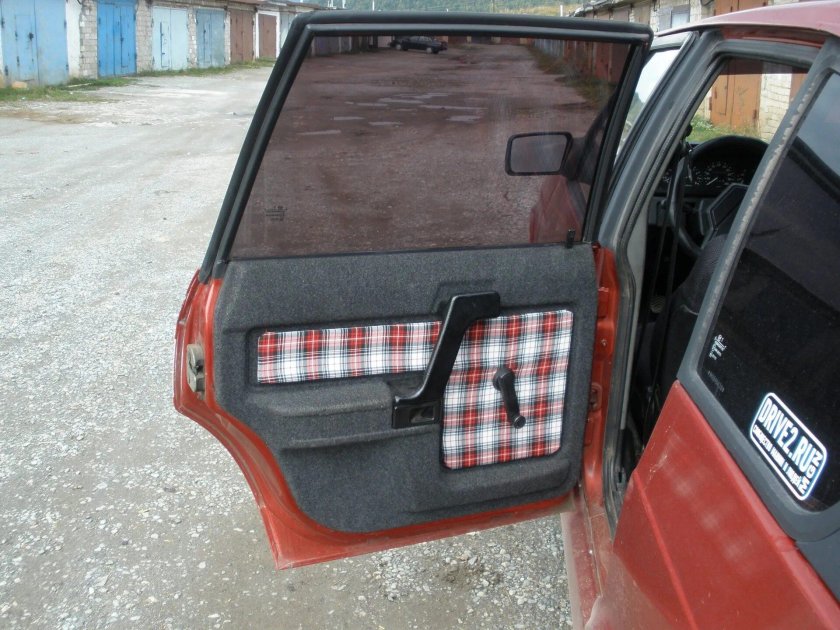 Москвич Святогор дверные карты