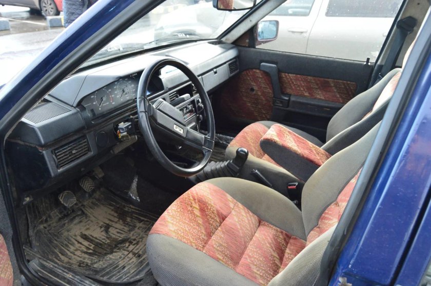 Москвич Святогор 2.0 салон