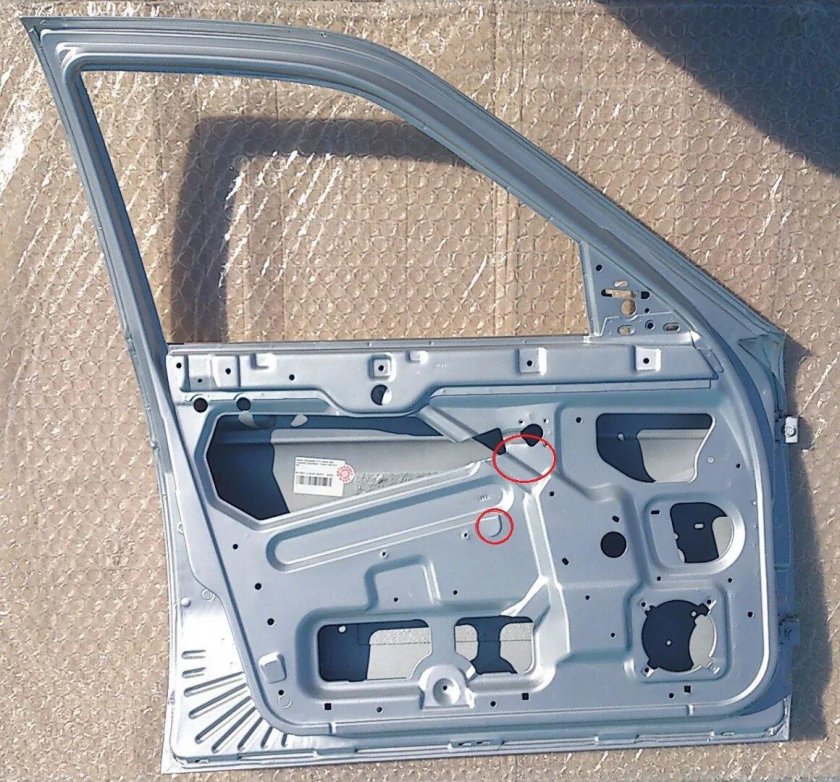 Водительская дверь ВАЗ 2110