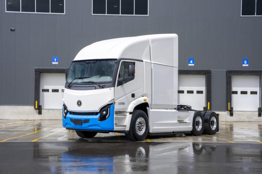 Фотон тягач