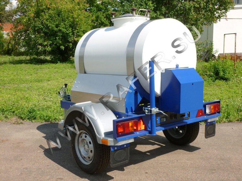 Прицеп цистерна 2000 литров
