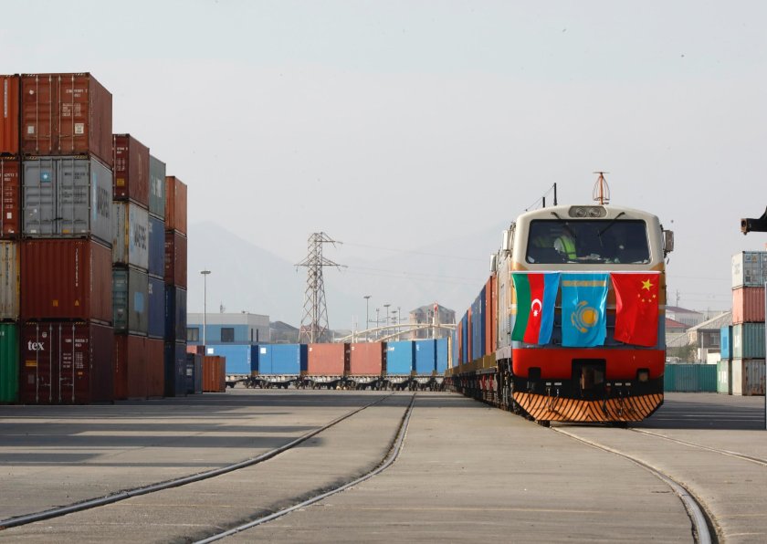 Феско контейнерный поезд