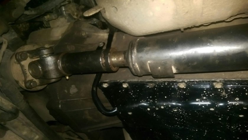 Киа Соренто карданный вал