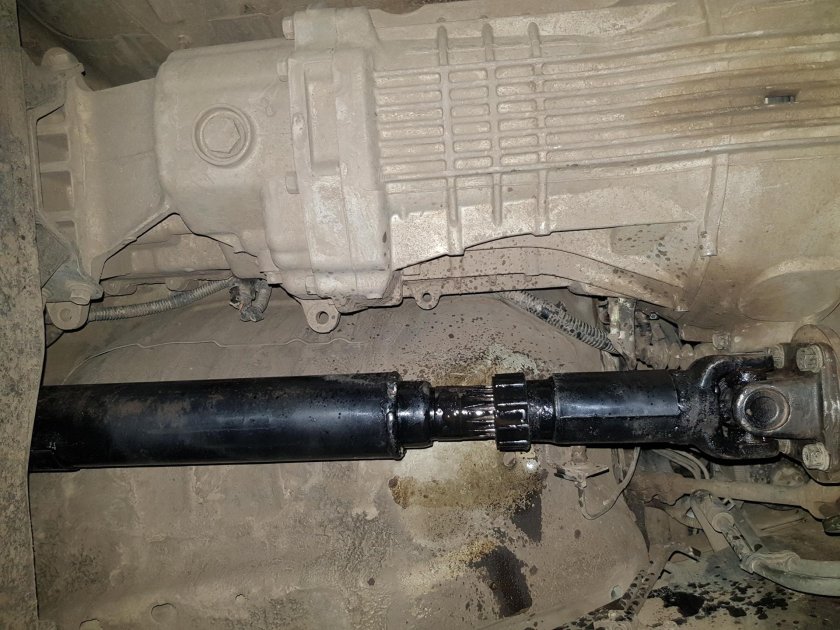 Kia Sorento 2005 передний кардан