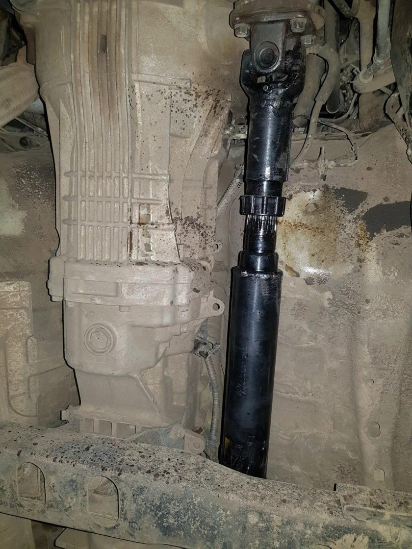 Передний кардан Киа Соренто 1