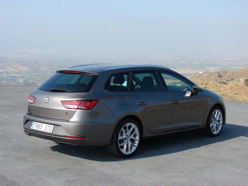 Сеат Леон 3 универсал