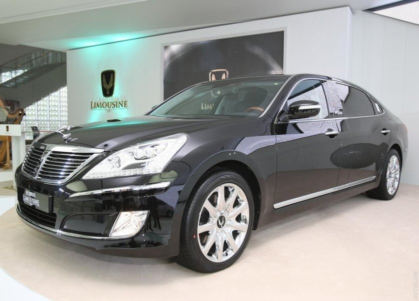 Hyundai Equus Limousine 2010