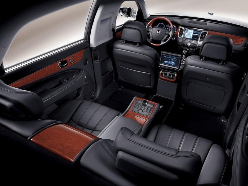 Hyundai Equus Limousine