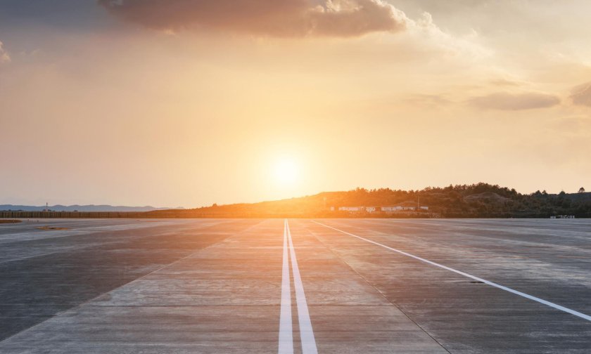 Взлетная полоса