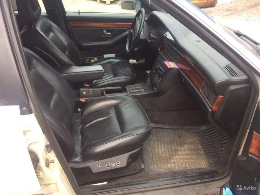 Салон ауди 100 с 3