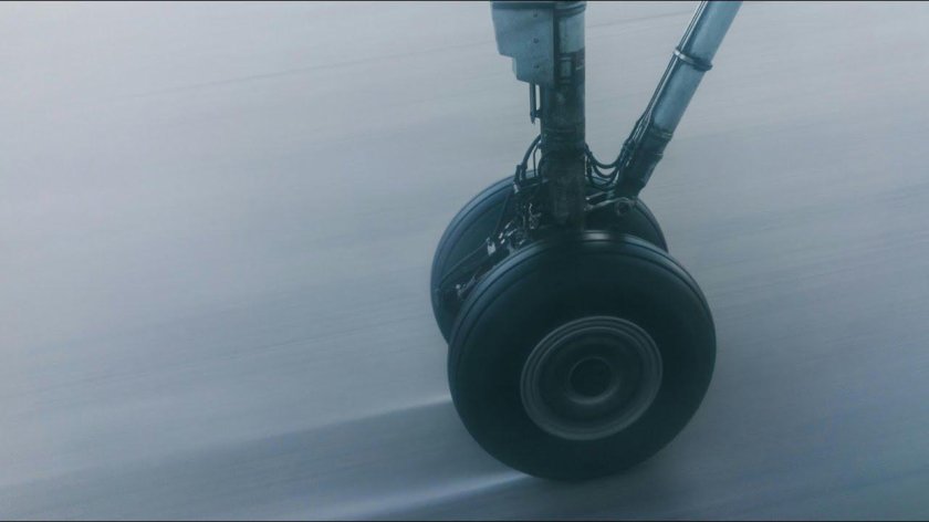 Стойка шасси самолета 737 Макс