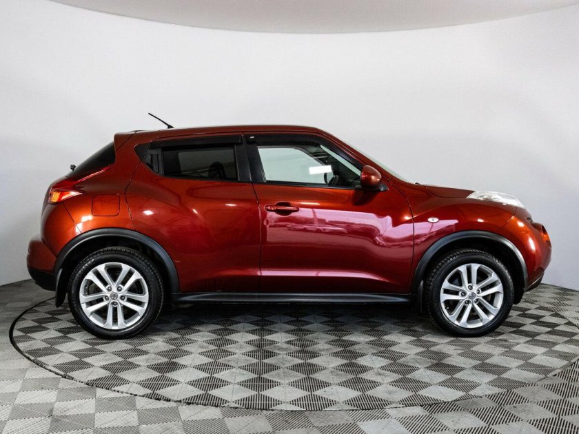 Nissan juke 2011