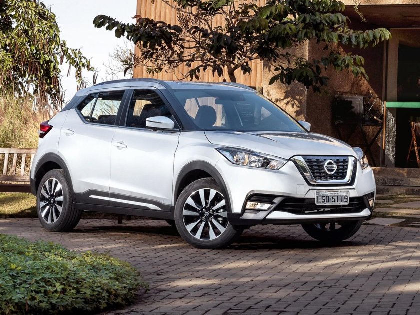 Nissan паркетник