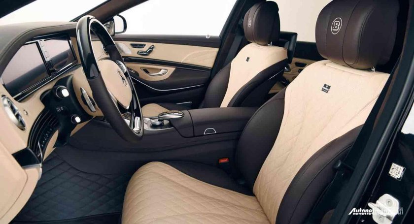 Mercedes-Maybach Brabus 900 Rocket