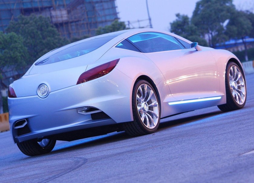 Buick Riviera 2007
