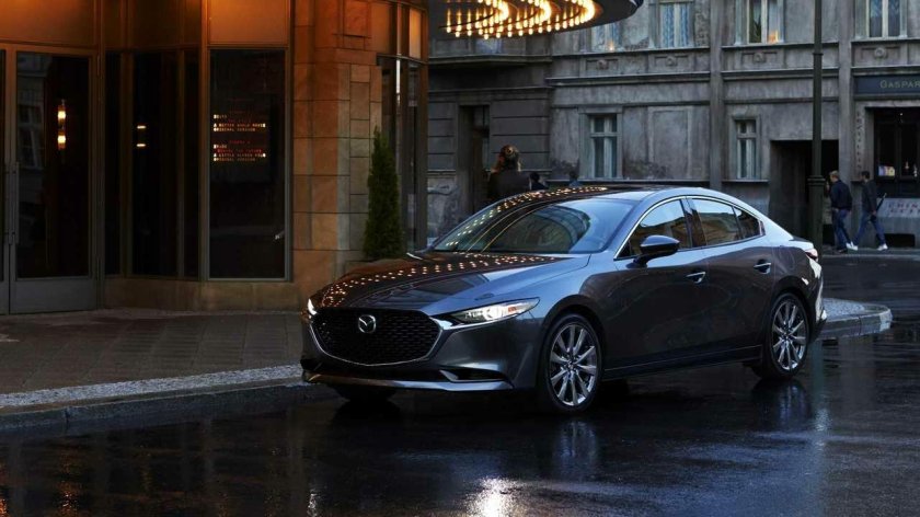 Мазда 3 седан 2020