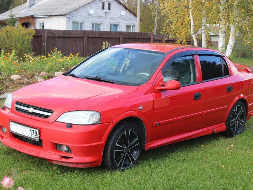 Шевроле Вива 1.8