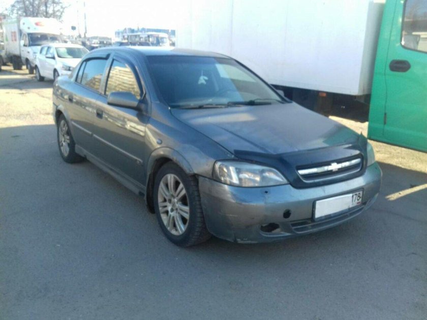 Опель Вива 2000