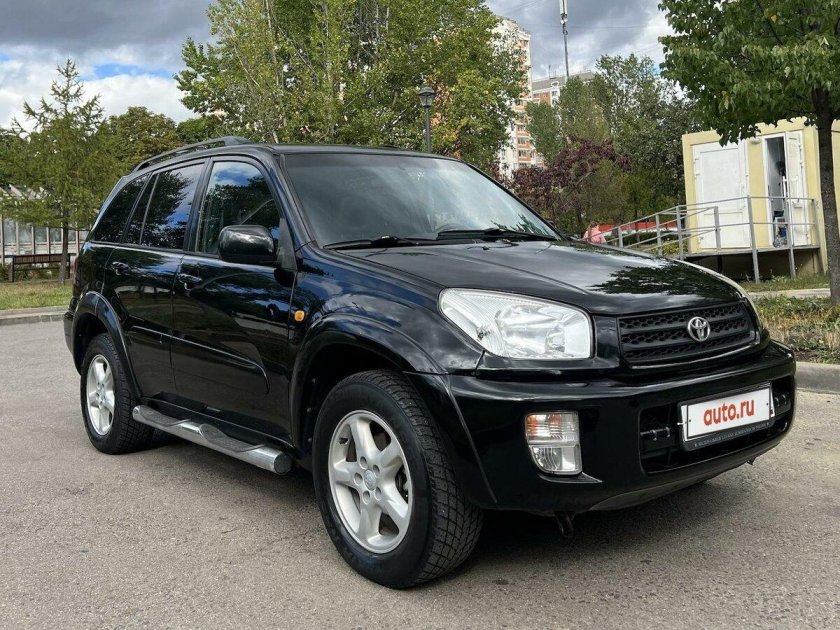 Тойота рав 4 2001 года