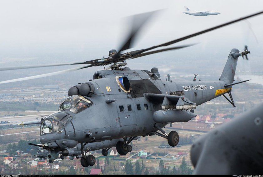 Ми-35 вертолет