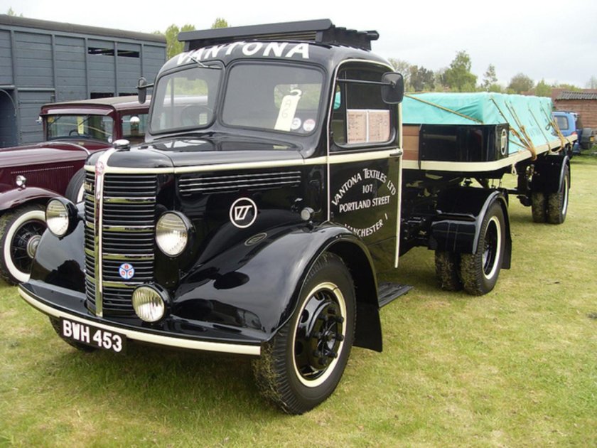 Bedford грузовик