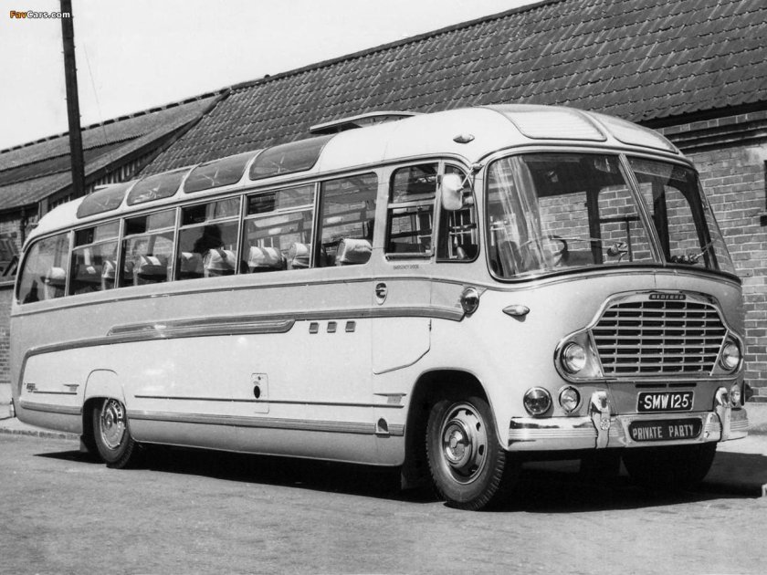 Bedford SB Duple