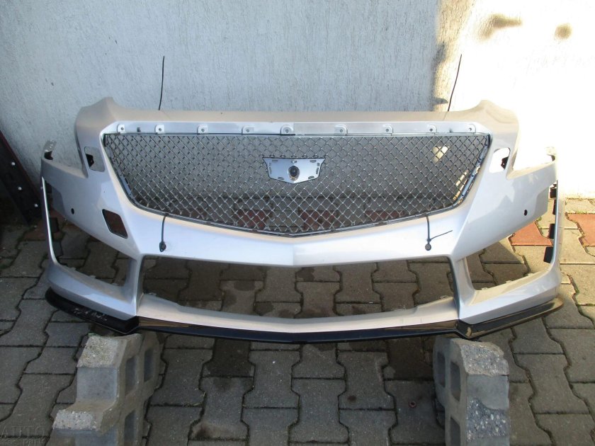 Передний бампер Кадиллак CTS V