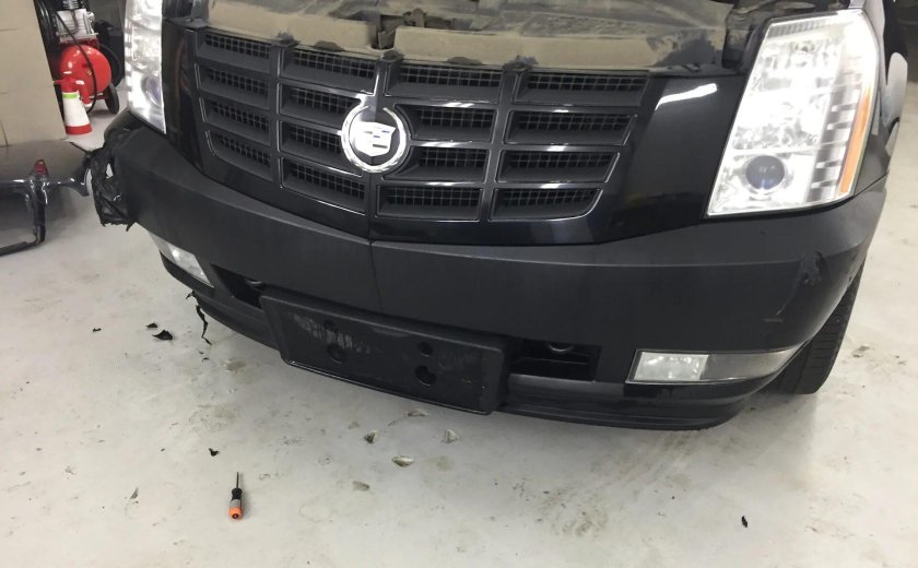 Бампер Кадиллак Эскалейд