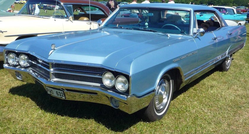 Buick Electra 225