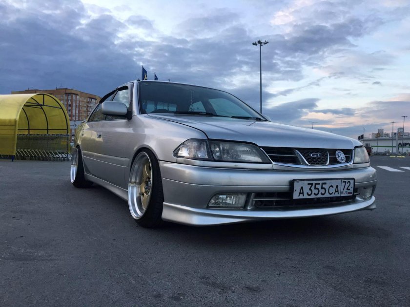 Тойота Карина 2001 gt