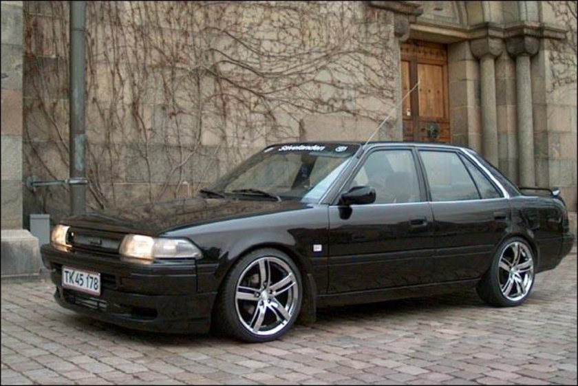 Toyota Carina t170