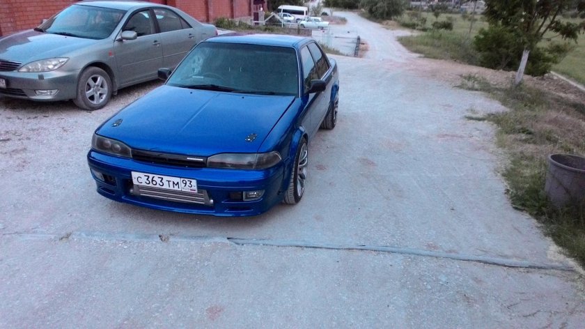 Тойота Карина АТ 170