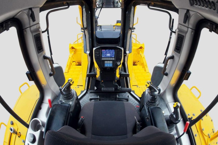 Кабина Комацу 155