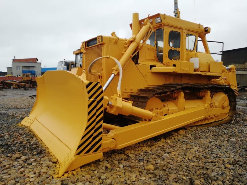 Бульдозер Komatsu d355a