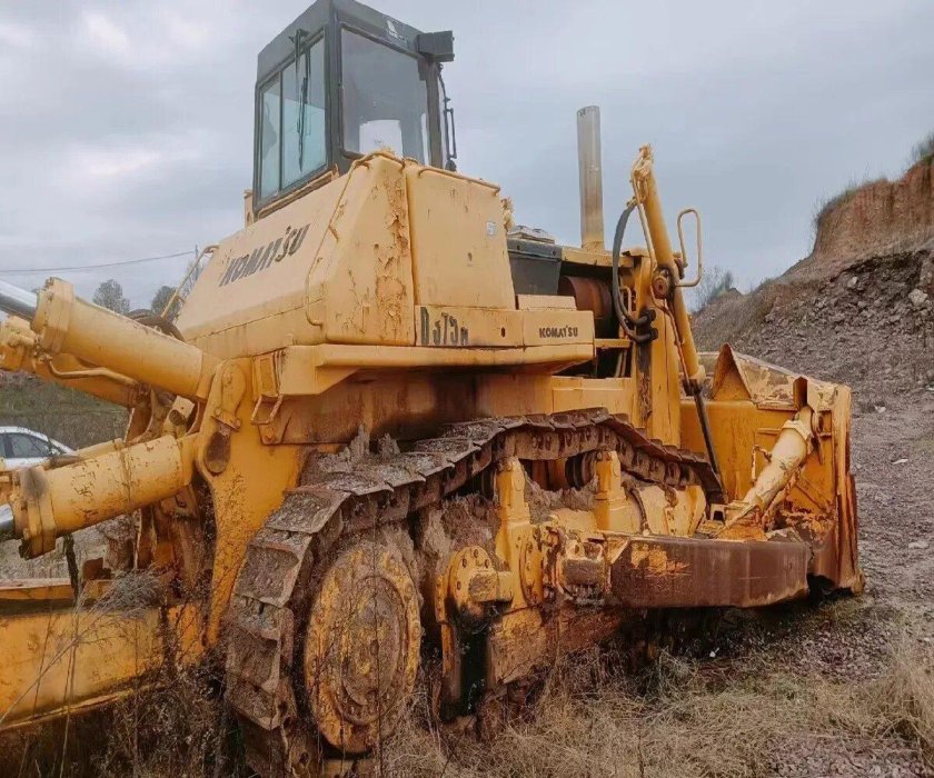 Бульдозер комацу 375