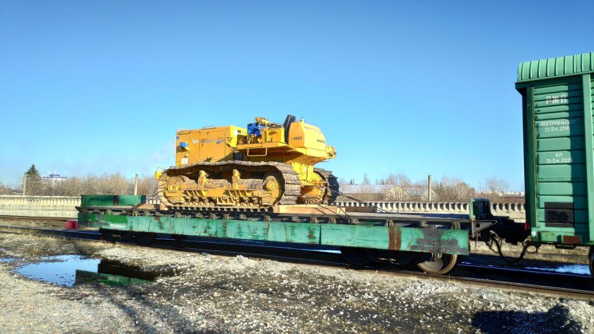 Трубоукладчик komatsu d 355 c