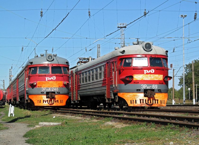 Эр9 электропоезд