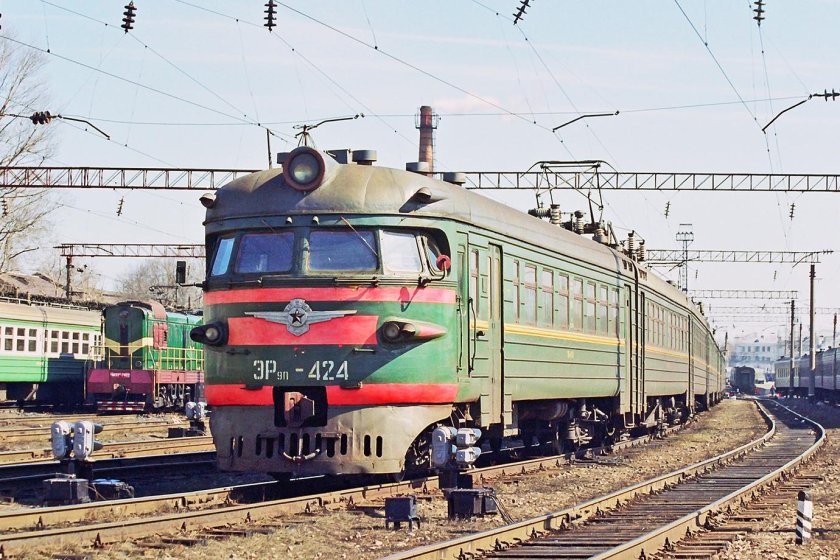 Эр9 электропоезд