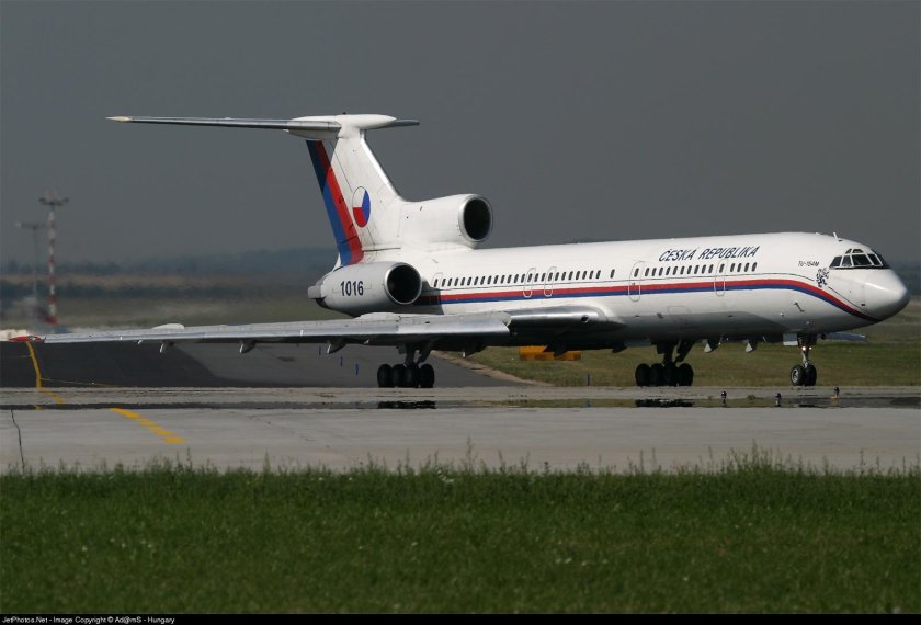 Ту 154 пассажирский самолёт