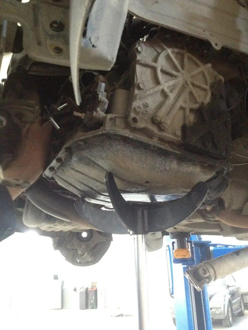 Защита АКПП правая рав 4 2000 года