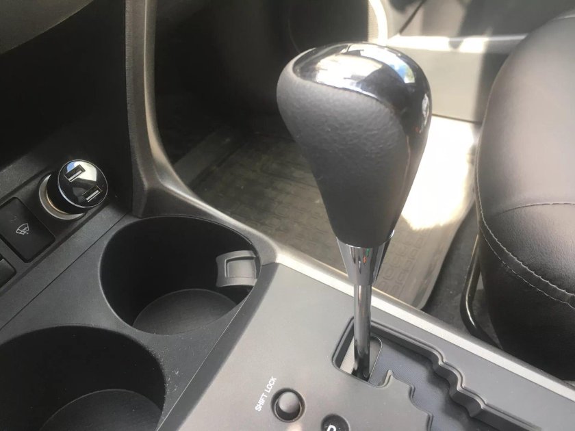 Ручка АКПП Toyota rav4