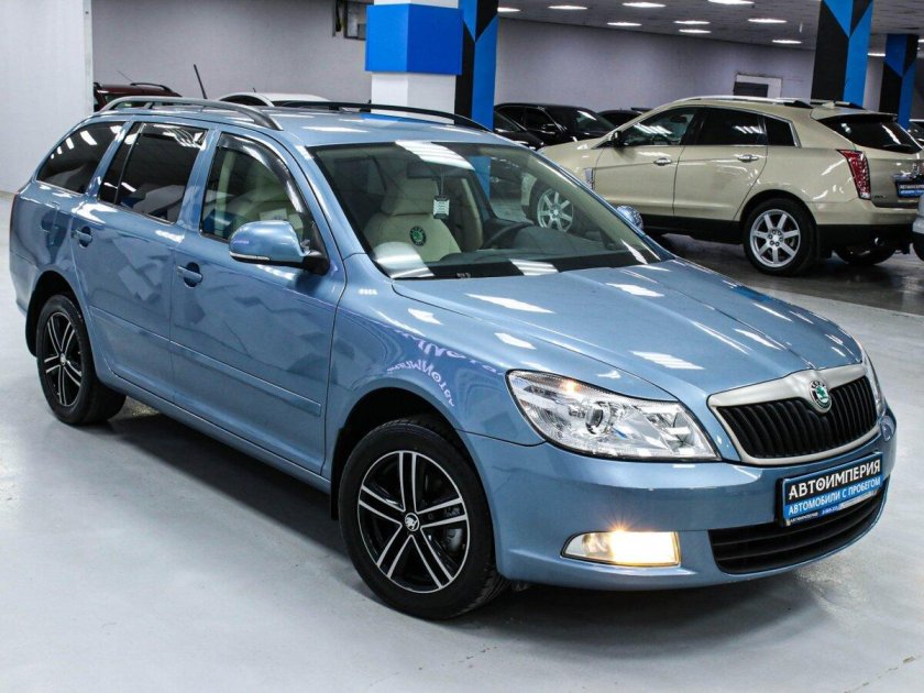 Шкода Октавия универсал 2011