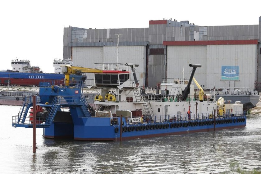 93.159 земснаряд