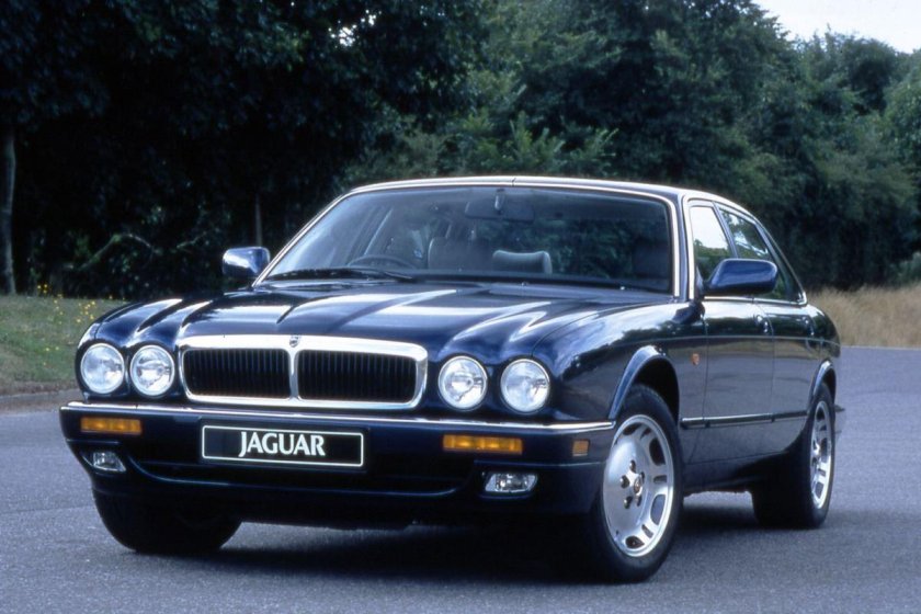 Jaguar XJ 90