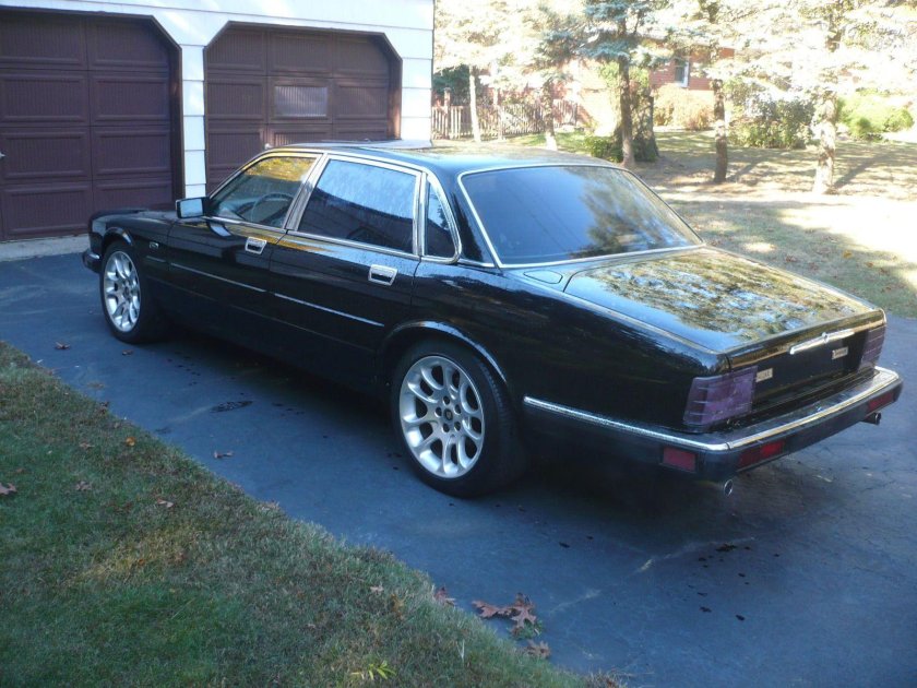 Jaguar xj6 1990