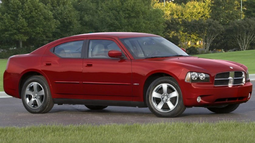Додж чарджер 2010
