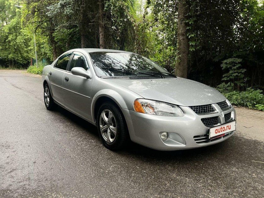 Dodge stratus 2004