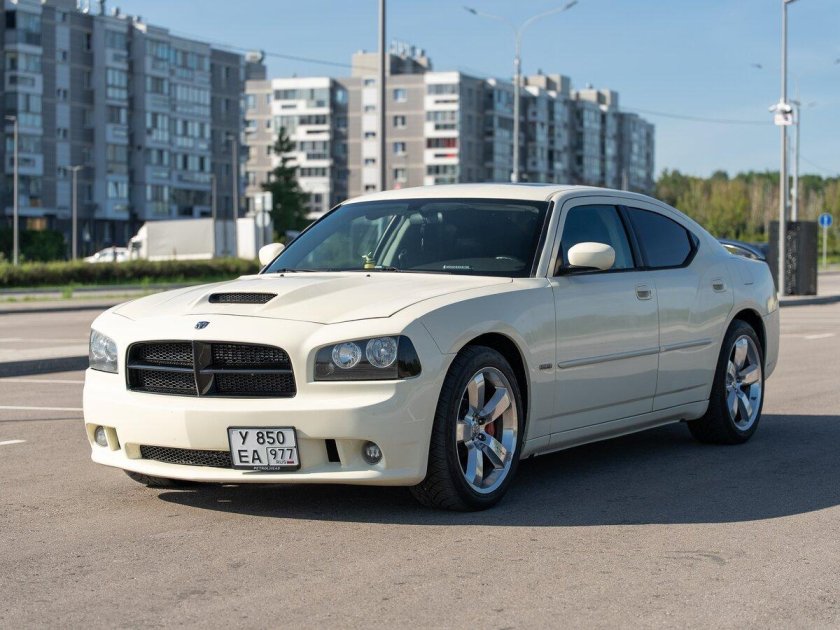 Dodge charger 2006