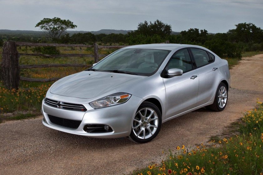 Седан Додж Дарт