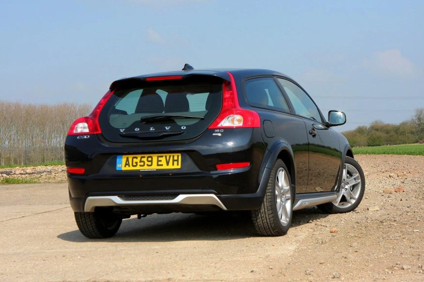 Volvo c30 купе